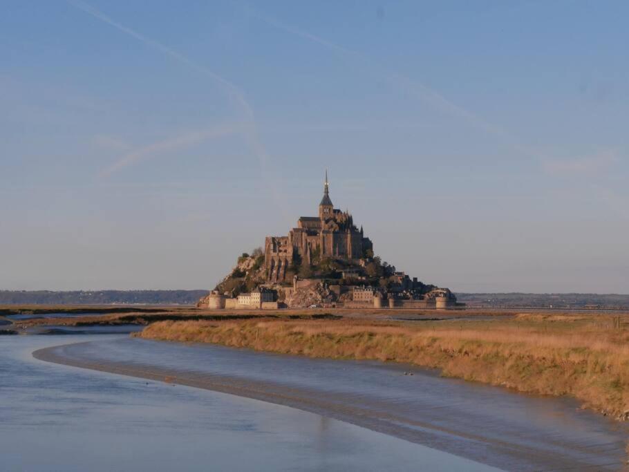 Gite La Mer, A La Campagne En Normandie, Proche Du Mont St Michel Lolif Exterior photo