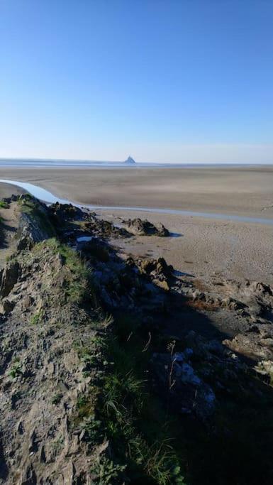 Gite La Mer, A La Campagne En Normandie, Proche Du Mont St Michel Lolif Exterior photo